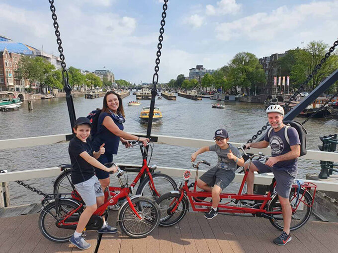 Passeio de Bike na Holanda