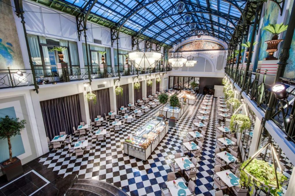 Imagem do restaurante do Grand Hotel Krasnapolsky em Amsterdam